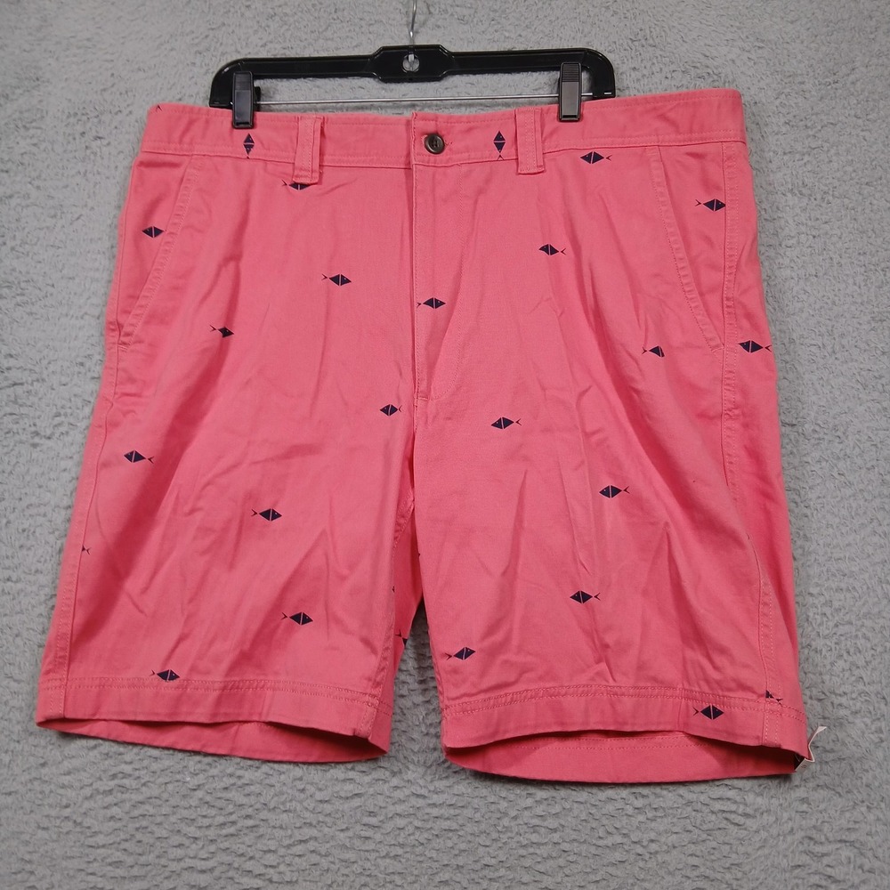 St Johns Bay Shorts Mens 40 Pink Animal Print Chino Flat Front 9 Inseam Stretch